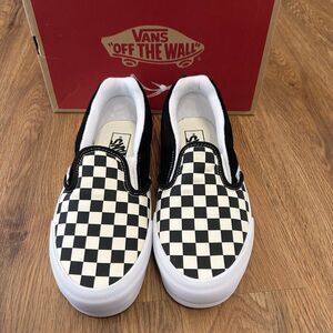 VANS Knu checkerboard slip on shoes sneakers men’s 7 new